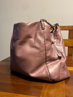 Women's Leather Hobo Bag in Dusty Rose, Coach leather shoulder bag, great bag